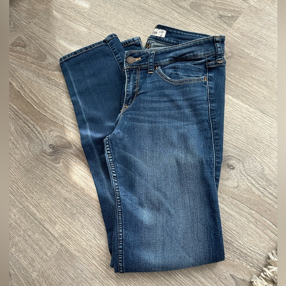 Women’s Hollister Skinny Jeans - W28 // L32